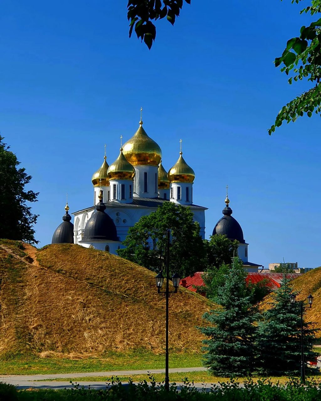 музей заповедник дмитровский кремль